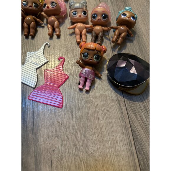 LOL OMG Random Doll Lot Pets Babies Lg Assortment - Picture 7 of 7